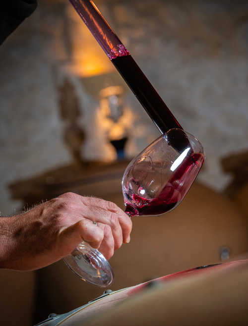 elaboration of Bordeaux wines Baron de Lestac